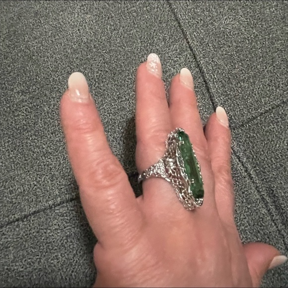 New Gorgeous Boho Vintage Look Sterling Silver Emerald Ring - Picture 6 of 7